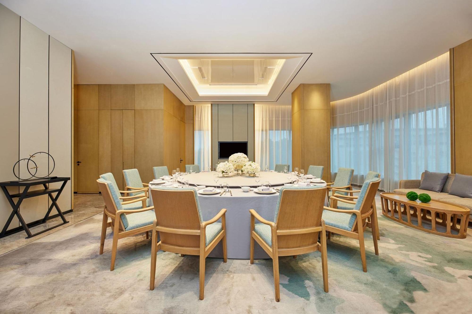 Courtyard By Marriott Yangzhou Hotel Екстериор снимка